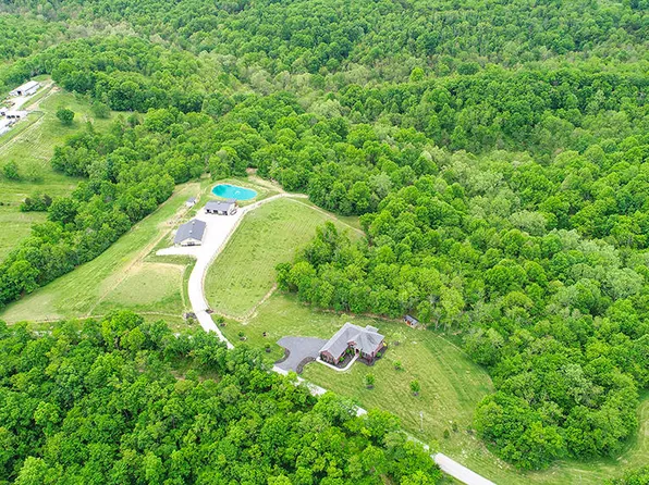242 Belmont Rd #1, Brooksville, KY 41004