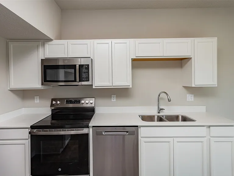 6129 Tungsten Dr — Photo 24