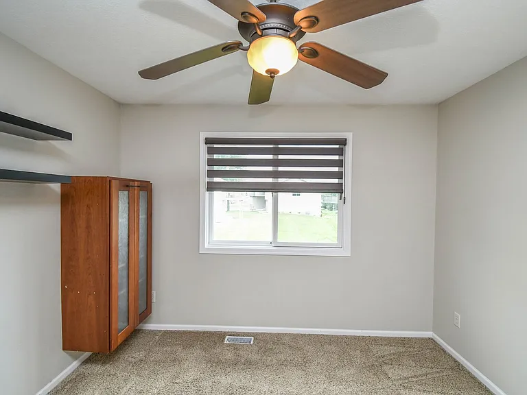 3436 W 84th Pl — Photo 30