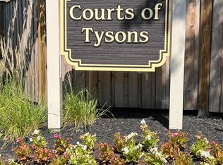 7920 Tyson Oaks Cir, Vienna, VA 22182