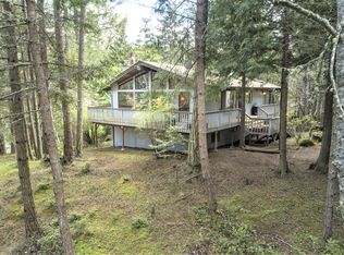 236 Neil Bay Dr, Roche Harbor, WA 98250