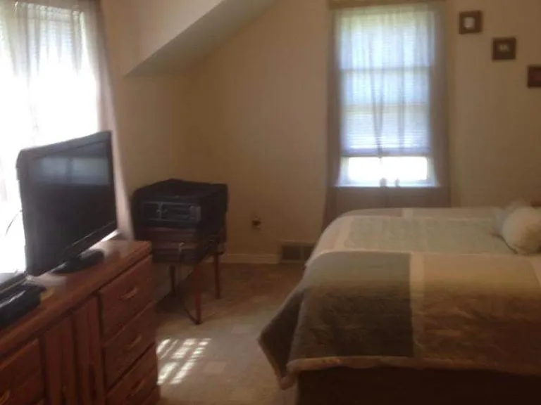 2626 Newman Rd — Photo 1