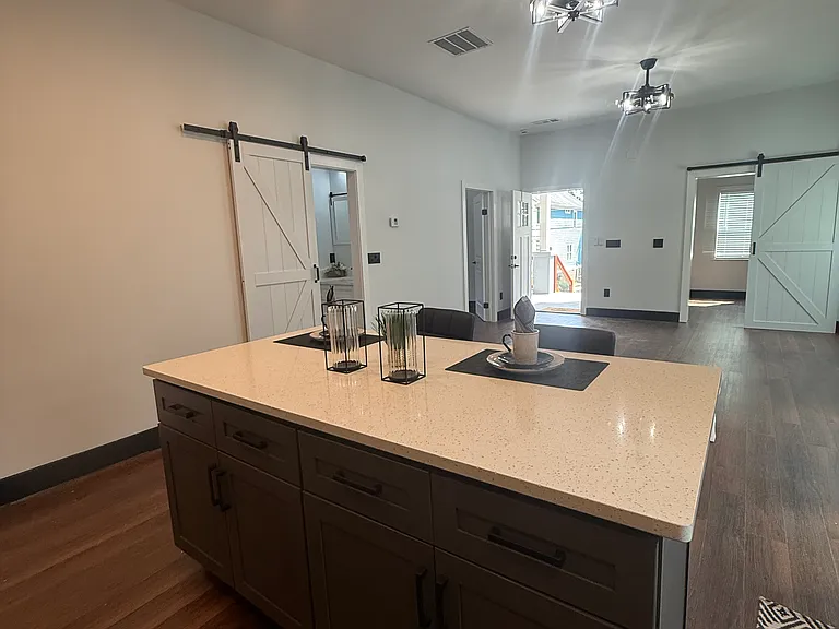 1073 Harwell St NW — Photo 5