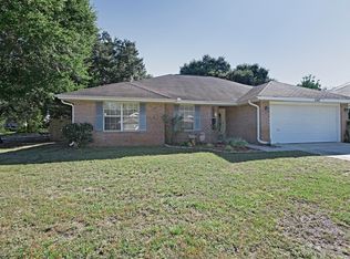 2547 Hidden Estates Cir, Navarre, FL 32566