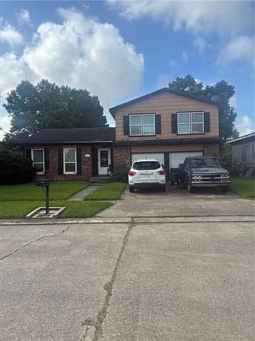 3701 Agateway Dr