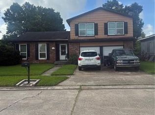 3701 Agateway Dr, Harvey, LA 70058