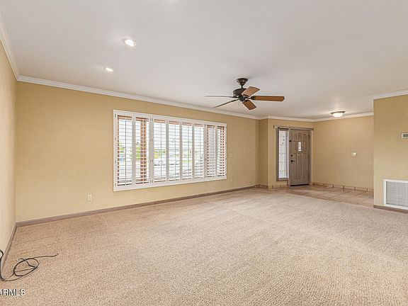 4th image of 1847 E YALE Drive