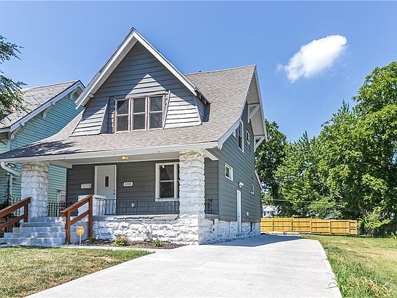 2nd image of 3338 Indiana Ave