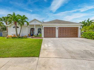 120 Nottingham Rd, Royal Palm Beach, FL 33411