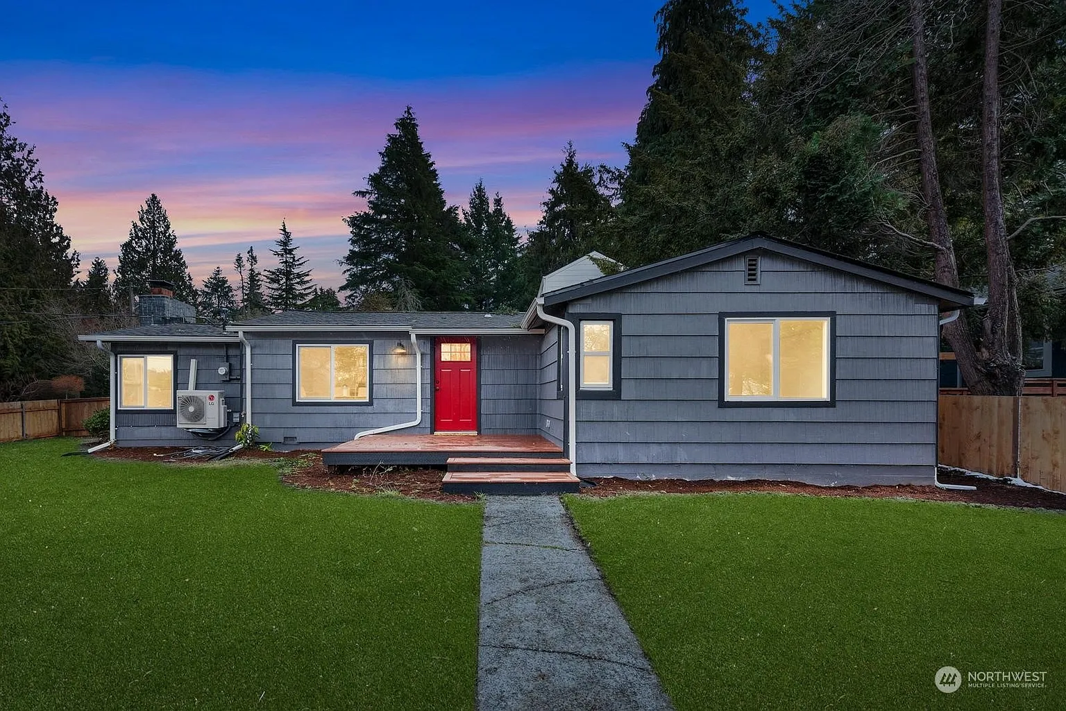 14048 35th Avenue NE photo 1