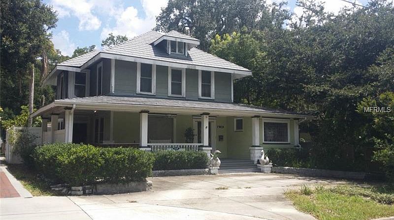 1st image of 118 E Park St