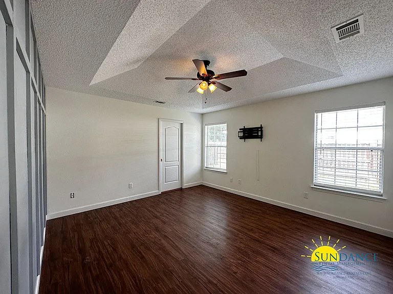 634 Jerrells Ave — Photo 8