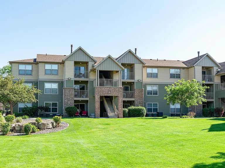 Apartments 3
