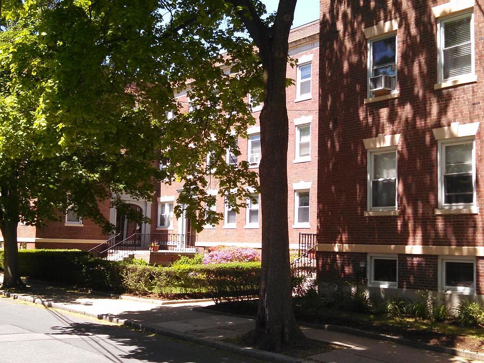 2nd image of 59 Manchester Rd
