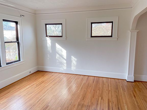 Front room, with back to the door
