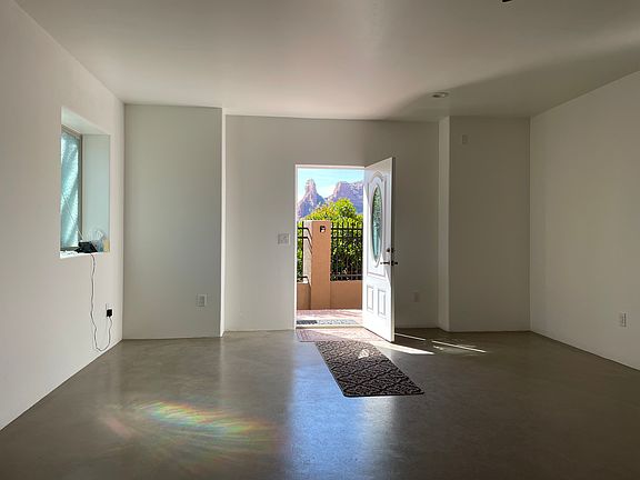 Main access door into apartment