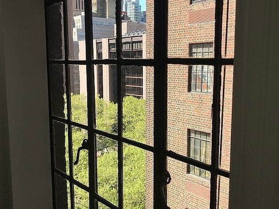 4th image of 25 Tudor City Pl #111B