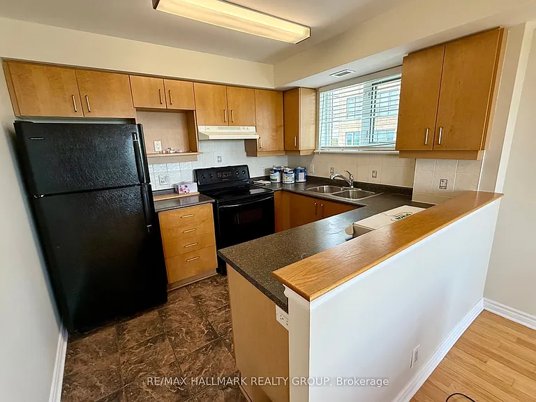 120 Grant Carman Dr #904 — Photo 7