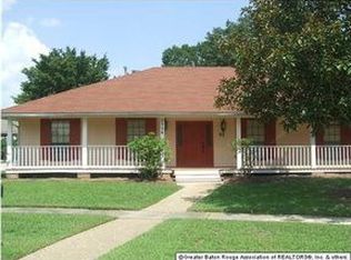 3754 Lake La Berge Ct, Baton Rouge, LA 70816