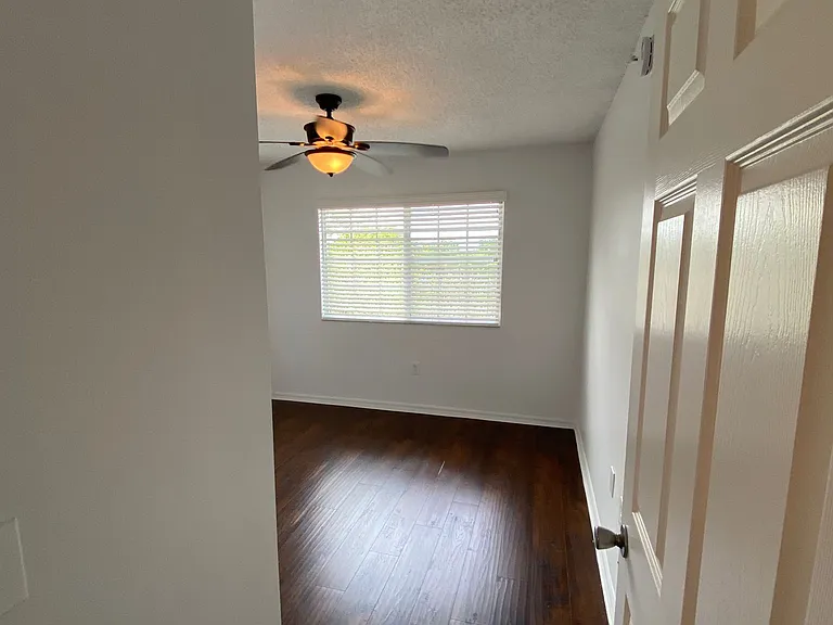 5025 Wiles Rd #303 — Photo 13