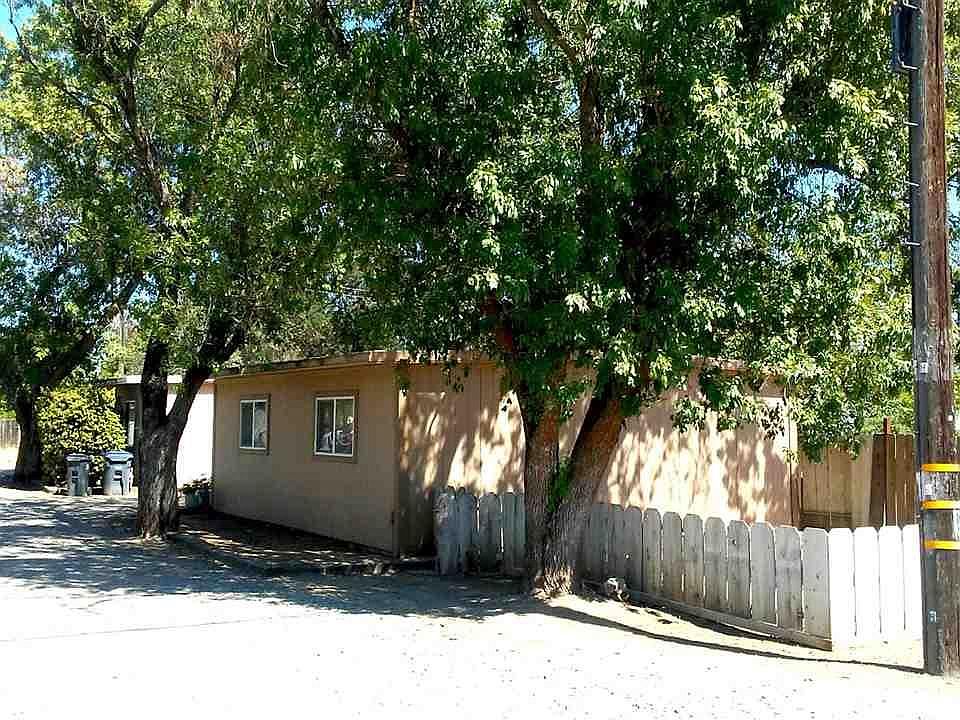2nd image of 9780 State Highway 99w