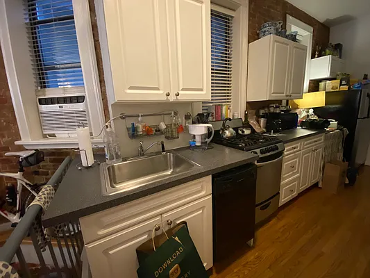 Rented by Keller Williams NYC | media 6