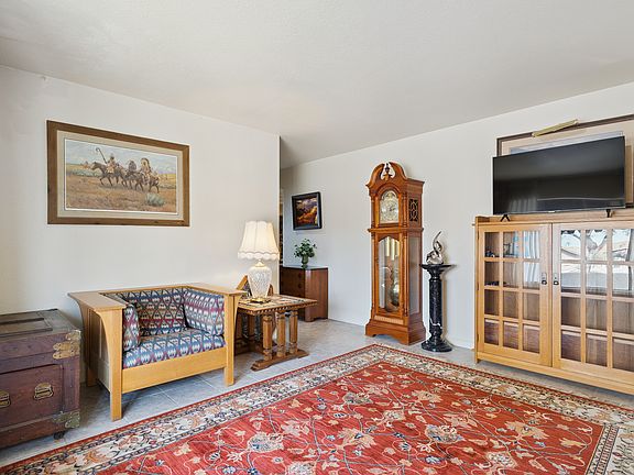 5th image of 11103 W Caron Ct