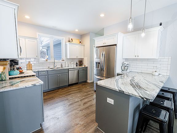 5th image of 914 Miller Ave