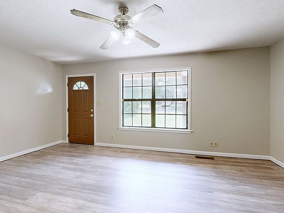 5th image of 14 Cable Rd