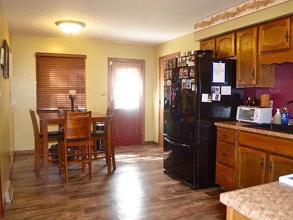 3rd image of 164 Plyleys Ln