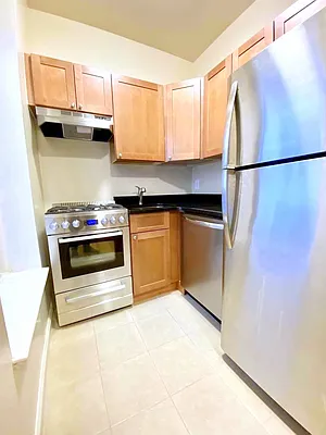 Rented by Manhattan Spaces | media 14