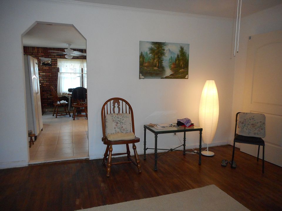 Living room to kitchen