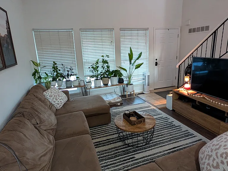 8345 Farley St — Photo 13