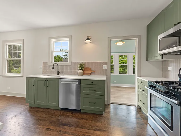 285 Hill Ave #2 — Photo 3