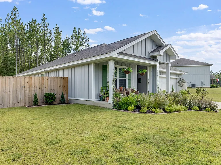 6848 Fresh Meadow Ln — Photo 3