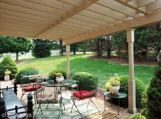 258 Cloverdale Rd, Charles Town, WV 25414