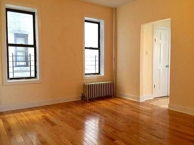 2nd image of 2065 Haviland Ave