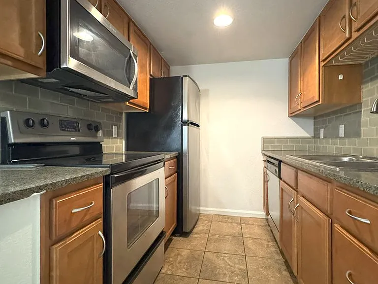 200 E Southern Ave #241 — Photo 7