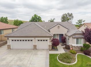 5016 Hartnett Ct, Bakersfield, CA 93306