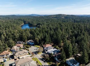 2035 Gourman Pl, Langford, BC V9B 6A9