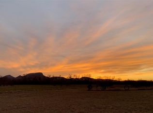 9449 NW Wolf Rd, Lawton, OK 73507