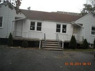 29 Clinton St, Spring Valley, NY 10977