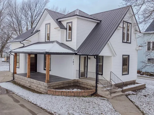 303 N Main St, Topeka, IN 46571