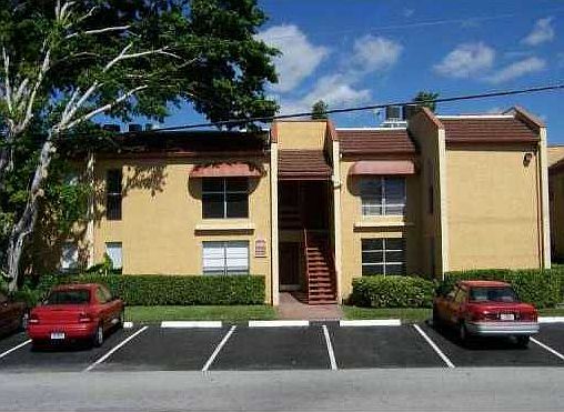 1st image of 4515 Treehouse Ln APT 12G