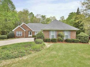 30 White Shark Cv, Sharpsburg, GA 30277