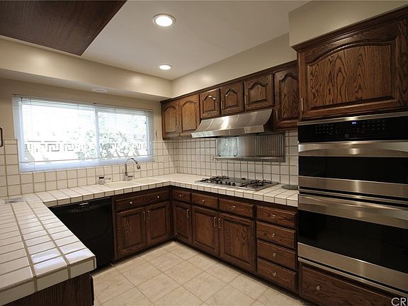 4th image of 7952 Bobbyboyar Ave