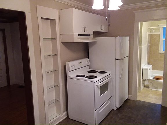 5th image of 2909 Villa Dr