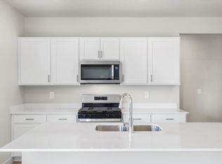 3402 N Hannah St, Eagle Mountain, UT 84005