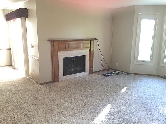 Living room Fireplace