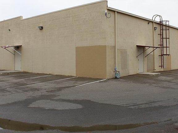 5th image of 10641 Kenworthy St